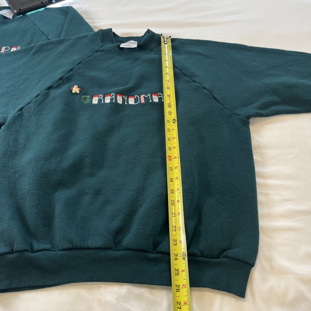 Vintage Hanes Christmas Sweatshirt Grandma Grandpa Graphic Crewneck XL Green - Picture 6 of 10
